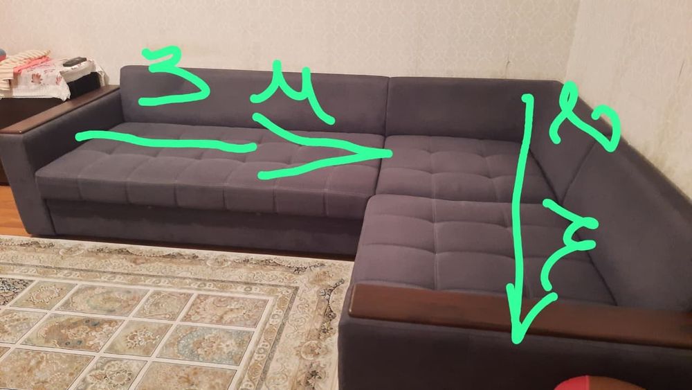 Диван угловой в хорошем состояний