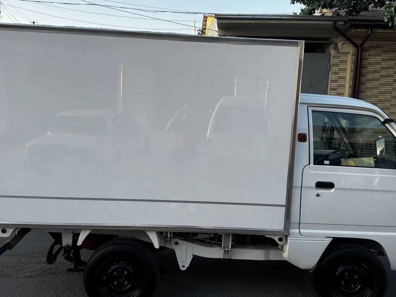 Chevrolet Labo sotiladi