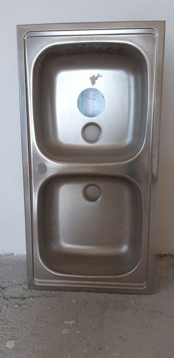 Продавам двойна мивка Reginox 
beta 20 bap kgo kg