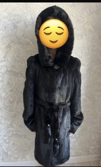 Продам норковую шубу