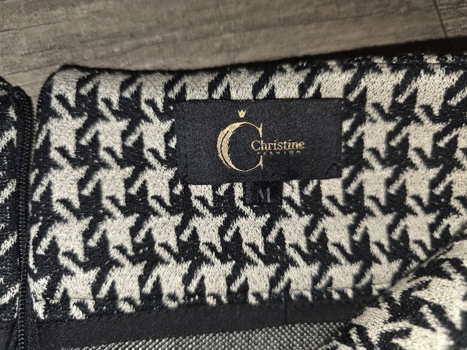 Пола Christine  M р-р