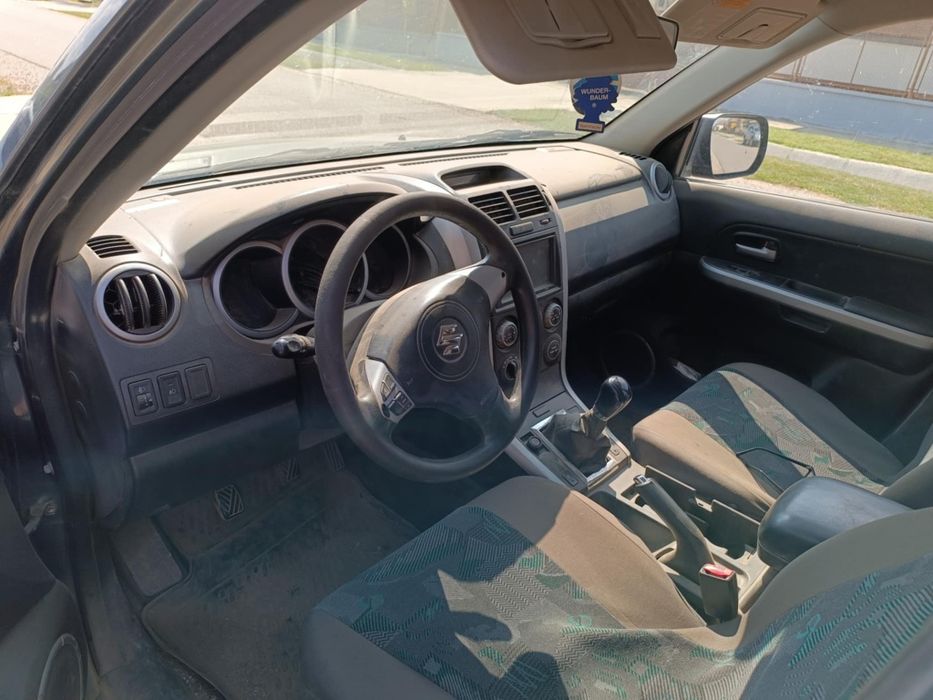 Suzuki grand vitara 2
