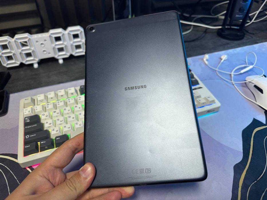 Samsung Galaxy Tab A 10.1 SM-T515 планшет