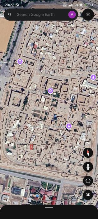 Ichon qalada turar joy kelishilgan narxda sotiladi!