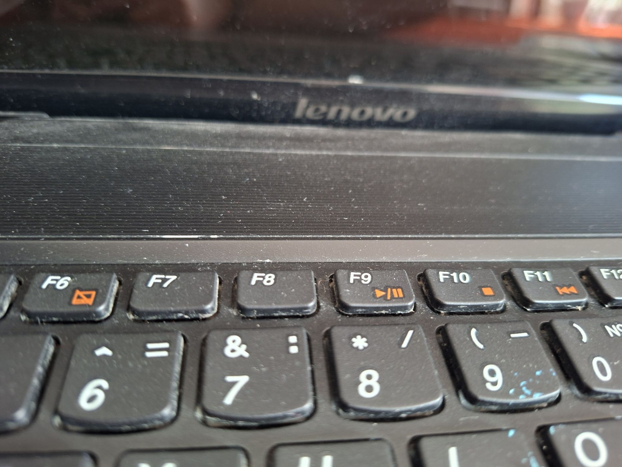 Лаптоп Lenovo G570