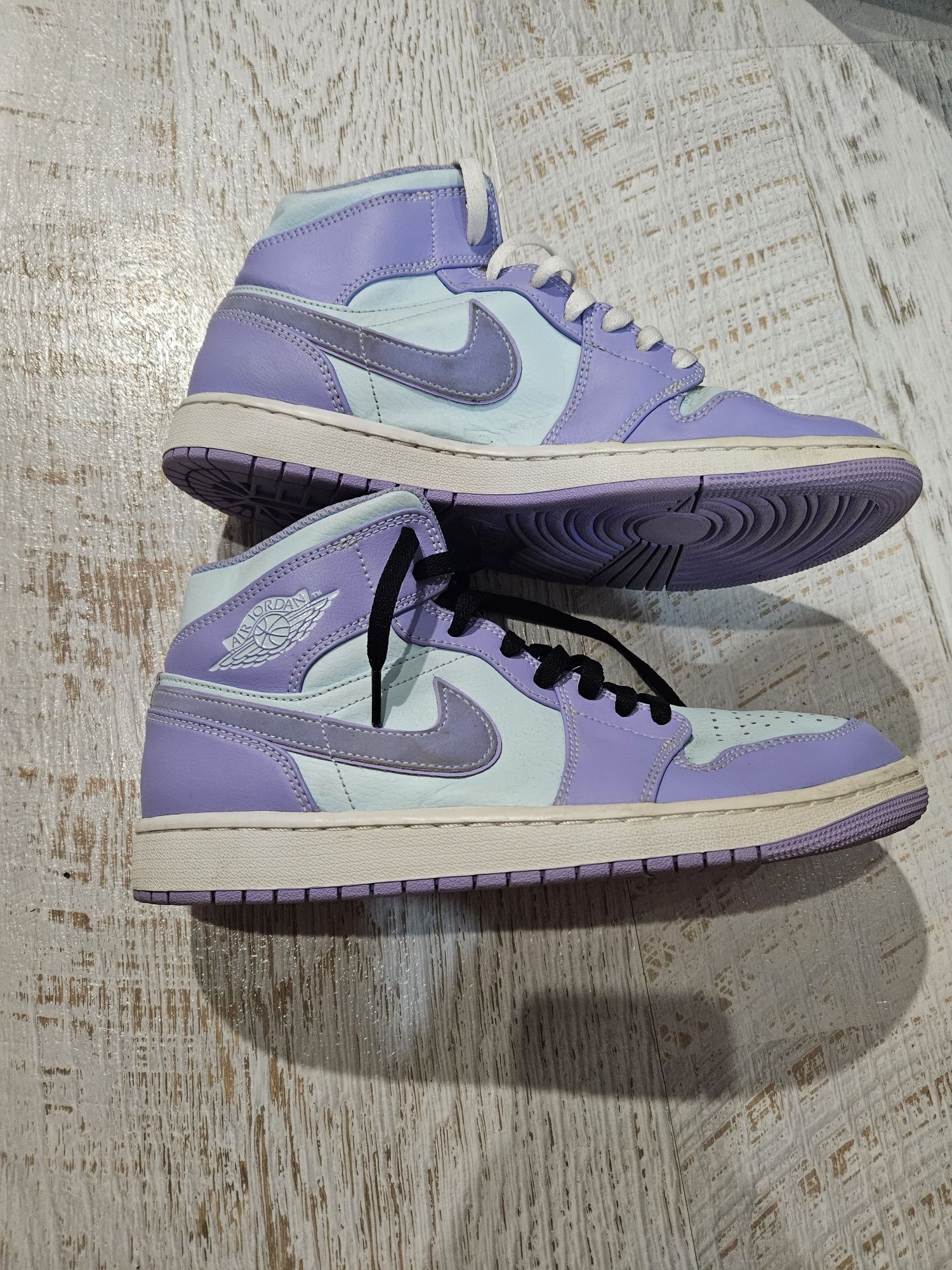 Air Jordan 1 Mid Purple Aqua MENS 554724