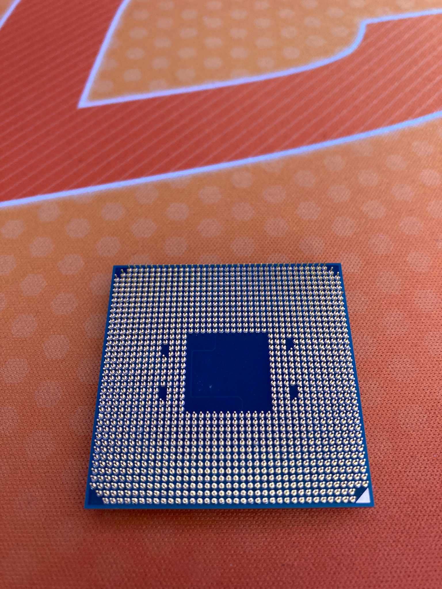 Процесор AMD RYZEN 3 2200G 4 x 3.7GHz Radeon Vega 8