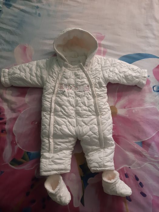 Продам теплый зимний комбинезон