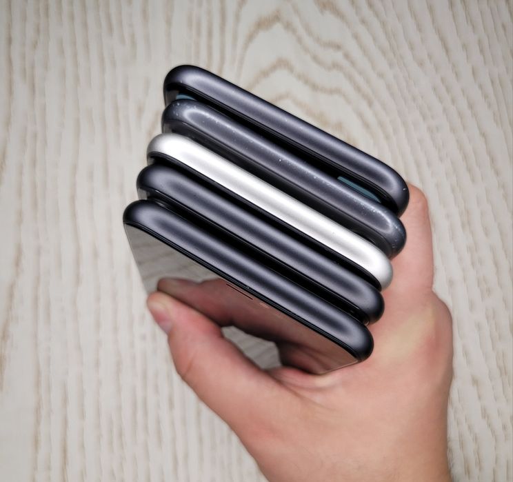 IPhone 11  128/64 GB