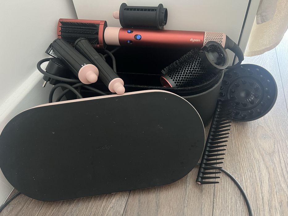 Dyson AirWrap complete long