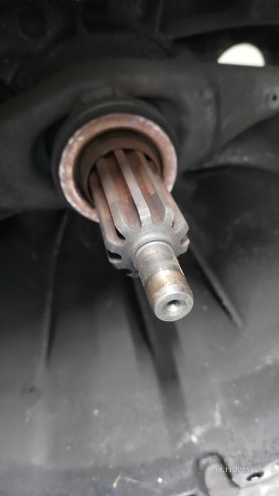 Скоростна кутия е46 330хд ръчка + раздатка