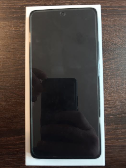 Telefon Xiaomi 11T Pro 8 GB RAM / 128 GB memorie
