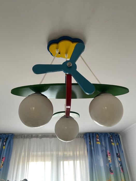 Люстра в детскую
