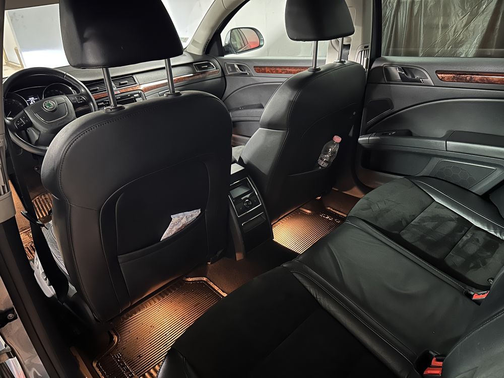Шкода Супърб 2013, 1.8 TSI, автомат, алкантара, гуми, каско, го