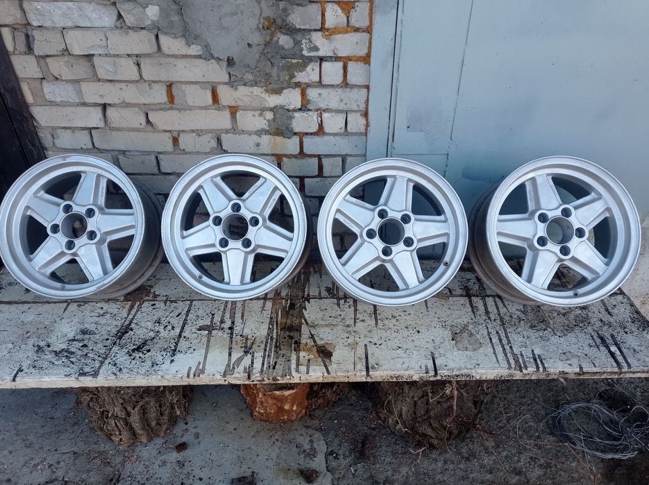 Диски легкосплавные.