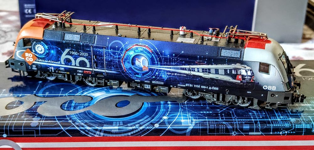 Roco 70486 юбилеен локомотив Н0 1/87