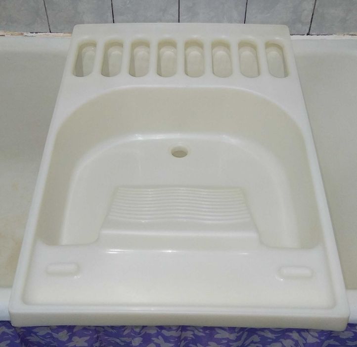Таз накладной на ванну для стирки б/у