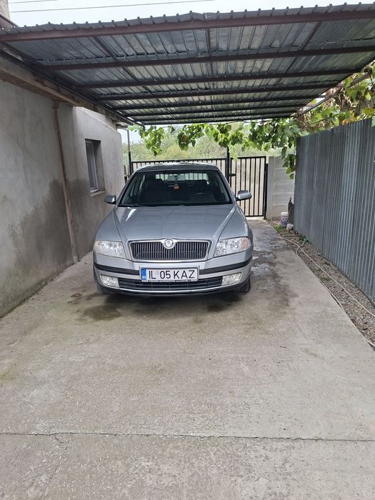 Vând Skoda Octavia 2