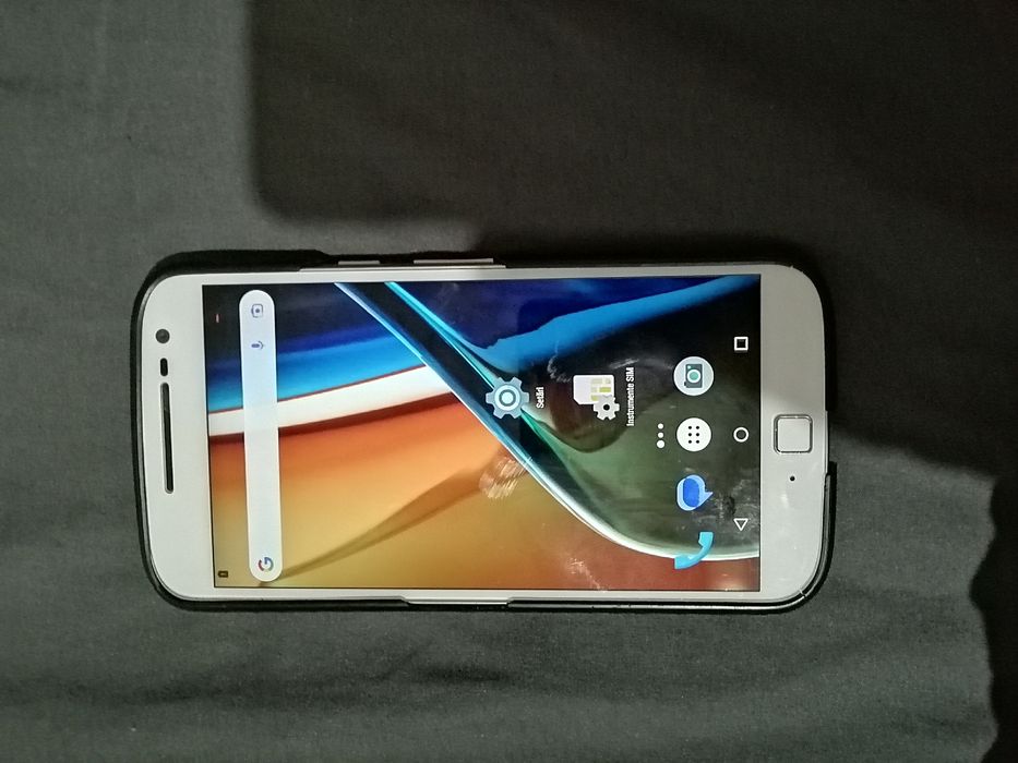 Telefon Motorola G4 plus