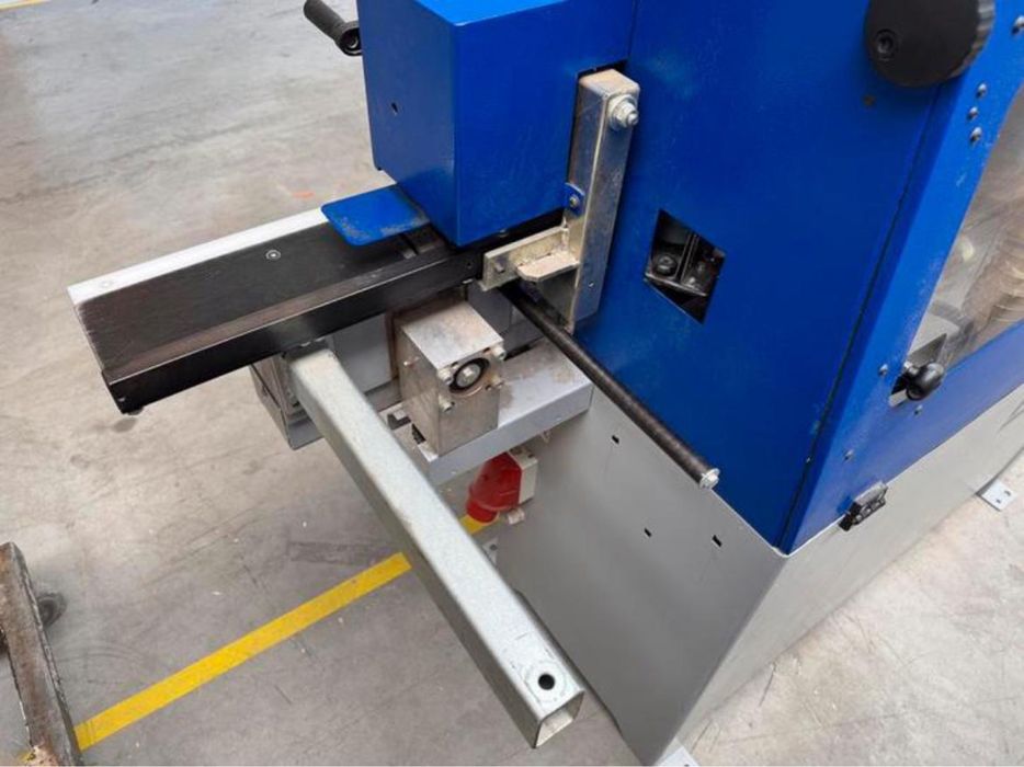 Masina aplicat cant abs Felder G330