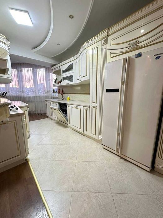 Двустаен имот в Дружба 1