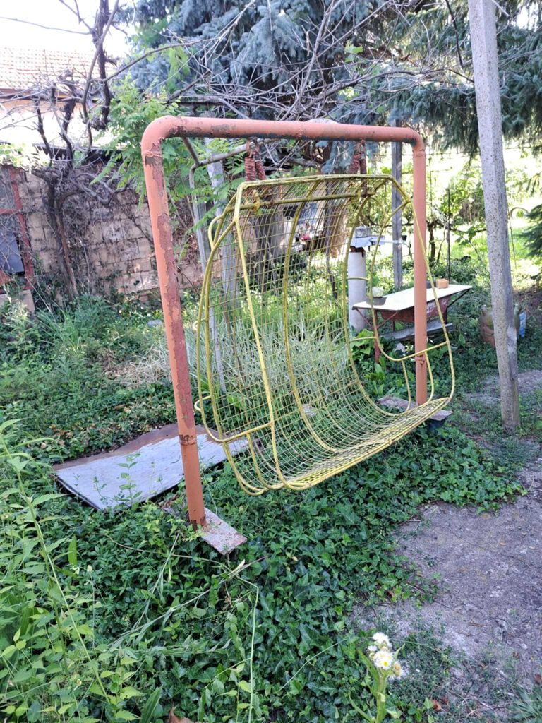 Продава се Къща в Разград, Бели Лом - 38 кв.м за 537 €/кв.м - Снимка #2