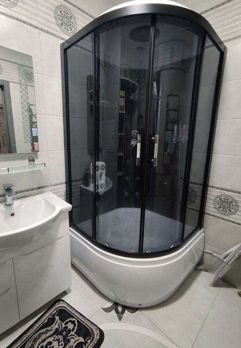 sheriklikka kvartira QIZLARGA!! Buyuk ipak yoli metro tarafda!
Mirzo