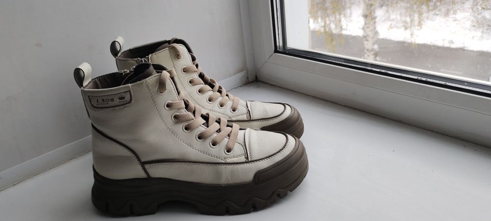 Ботинки женские осенние