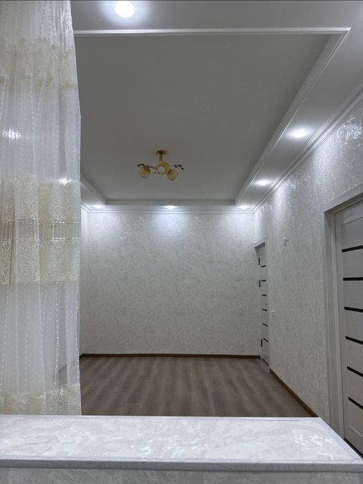 ПРОДАЁТСЯ 1комнатная феруза экобазар чимган  №Р70