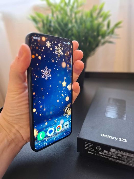 Telefon Samsung Galaxy S23, Dual SIM, 5G - Impecabil