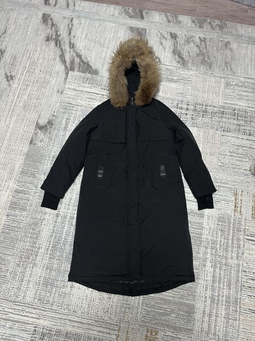 Продам новую удлинненую зимнюю куртку