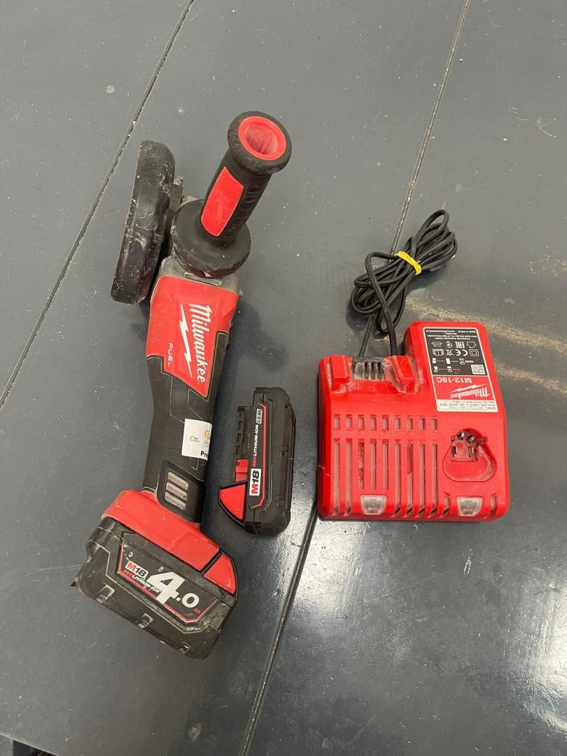 Flex cu acumulator Milwaukee M18 CAG125X -A-