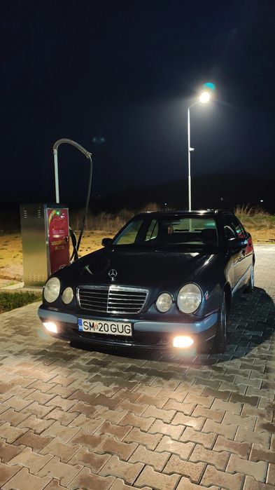 Mercedes E class w210