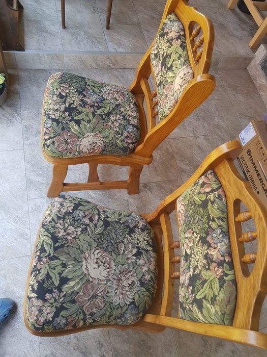 JOC Scaune super elegante noi nouțe