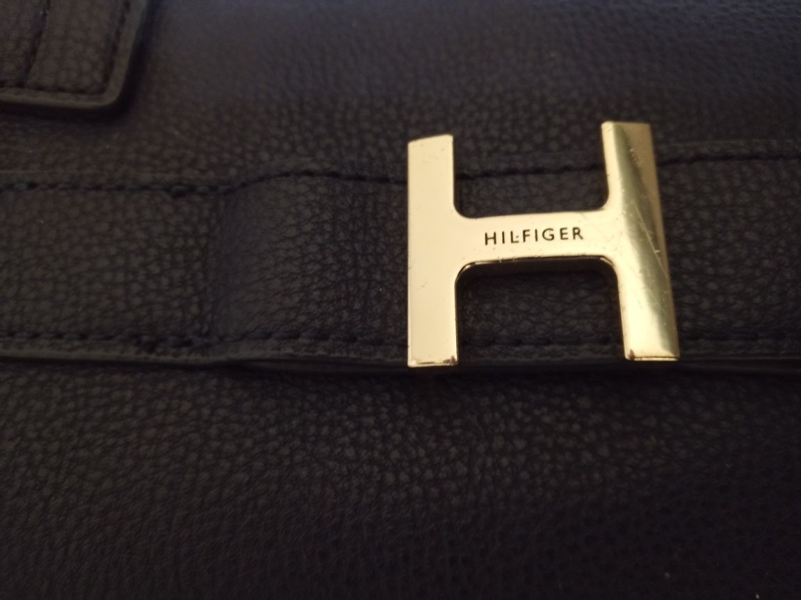 Оригинален сет Tommy Hilfiger