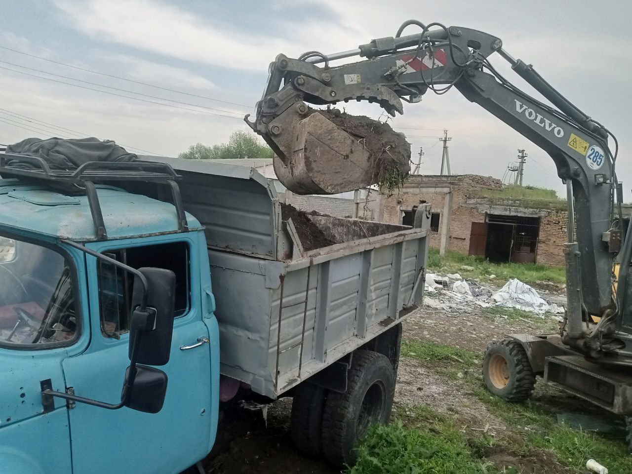 Musor tashish xizmati Вывозим мусор
 вывоз строительного мусора из