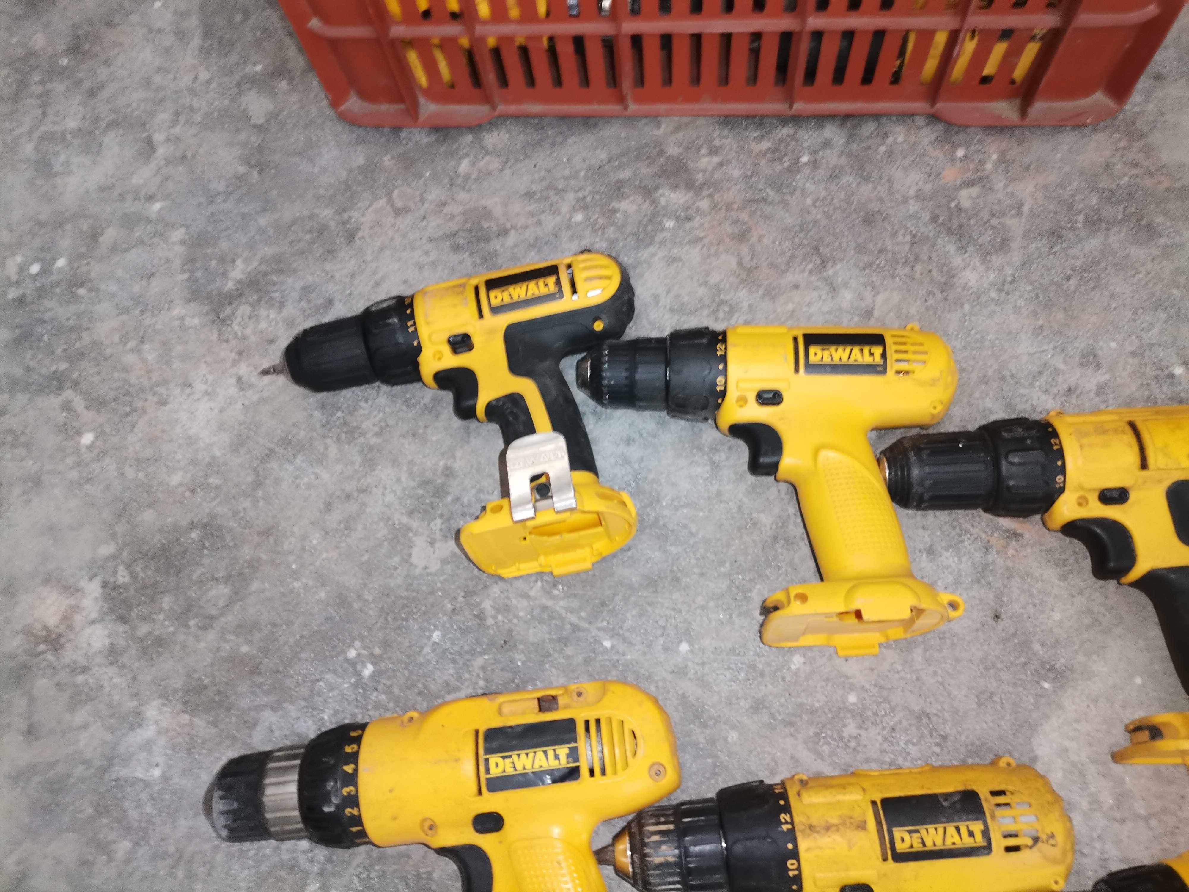 Винтоверт боди - Dewalt 12 V - 14.4 V