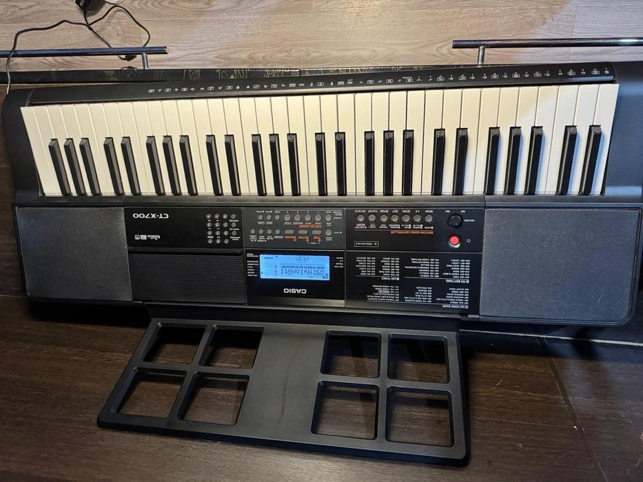 Синтезатор casio