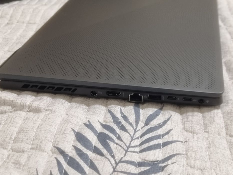 ASUS ROG Zephyrus 16 165Hz i7 13620H RTX 4070 8gb