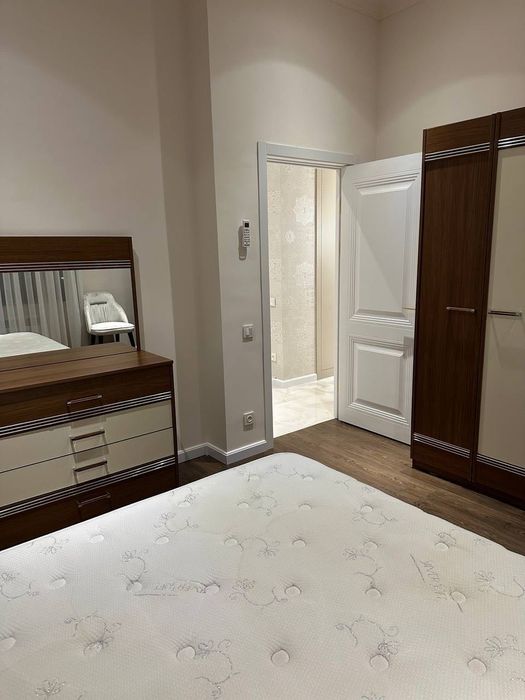 Uzbegim Продается 3 комнатная квартира ремонт ул.Бобура