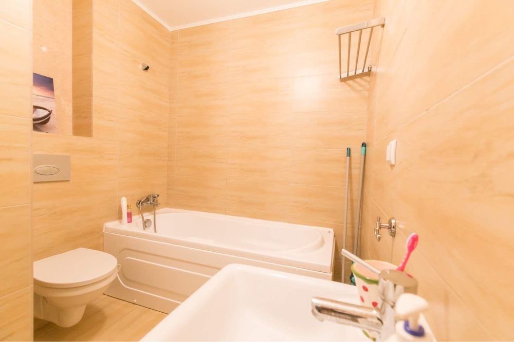 Apartament 3 camere cu terasa Cosmopolis