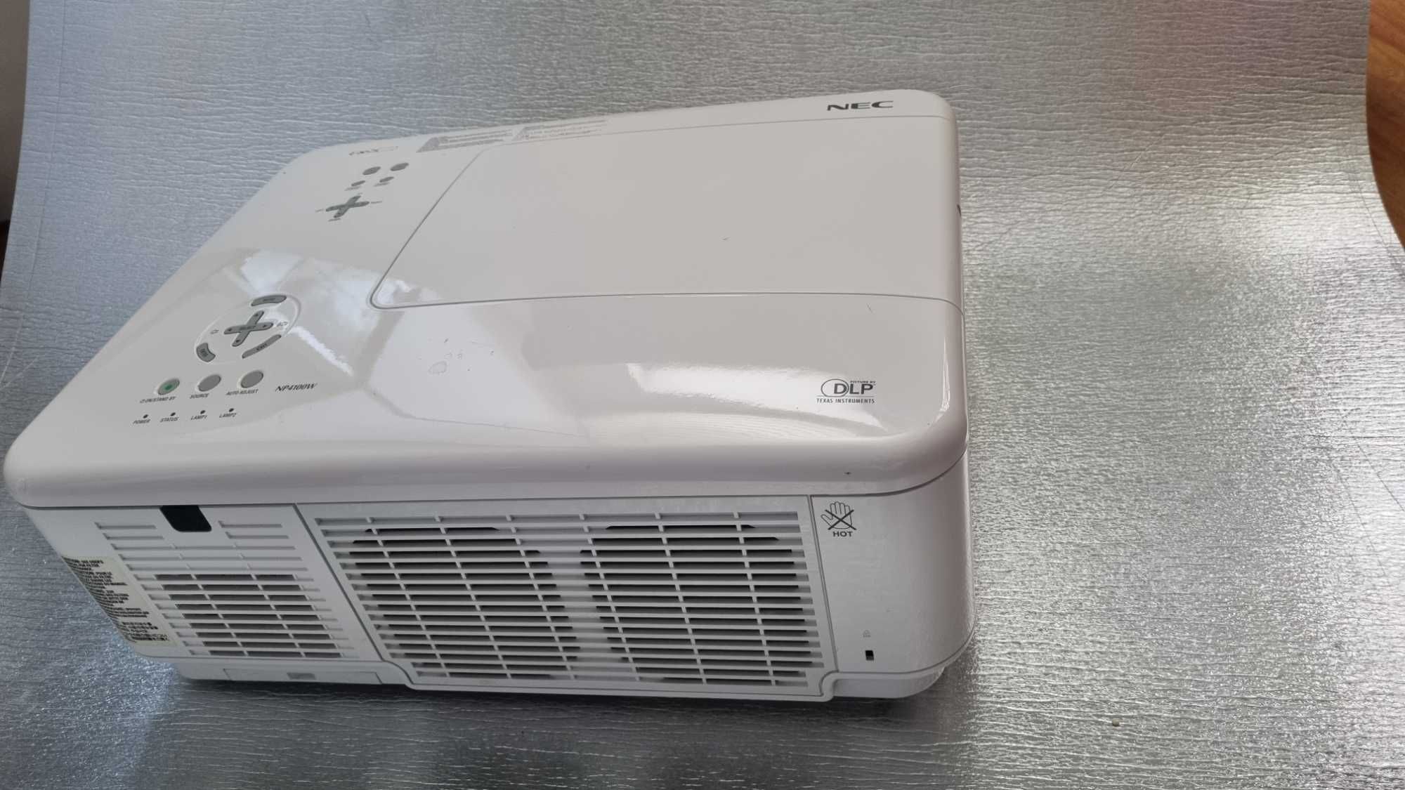 Проектор NEC NP4000