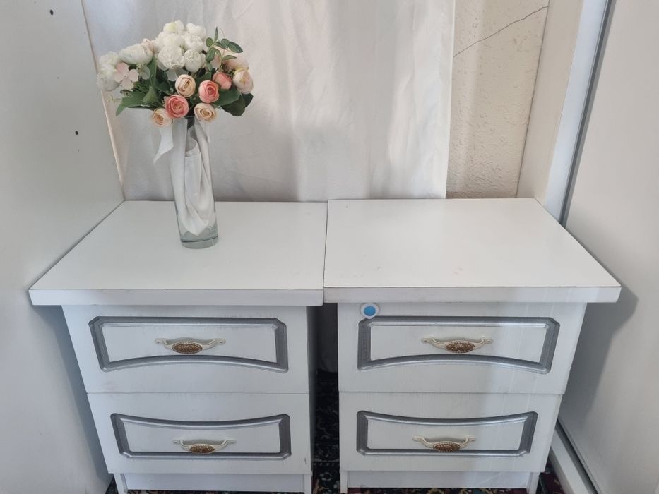 Мебель спальни тумба