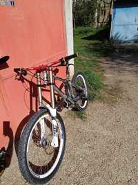 Bicicleta Lapierre Dh920