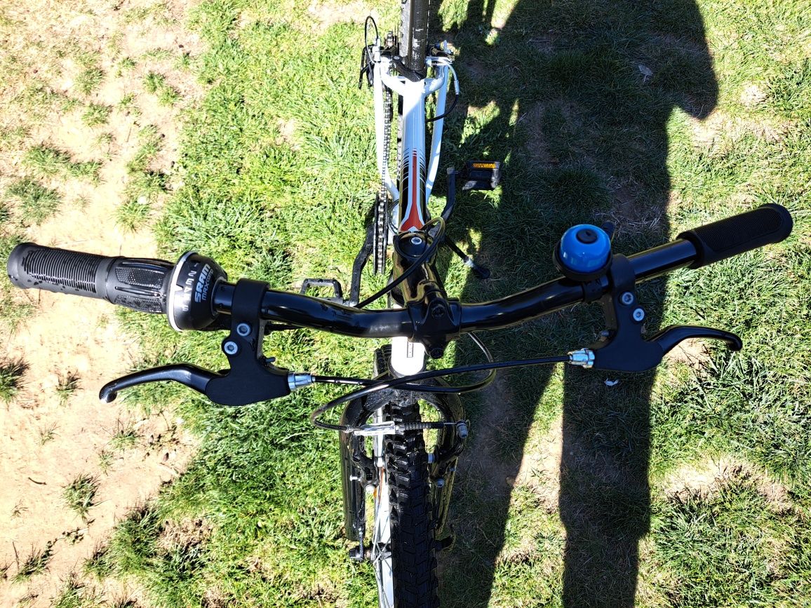 Велосипед Rockrider EXPL ST 100 24