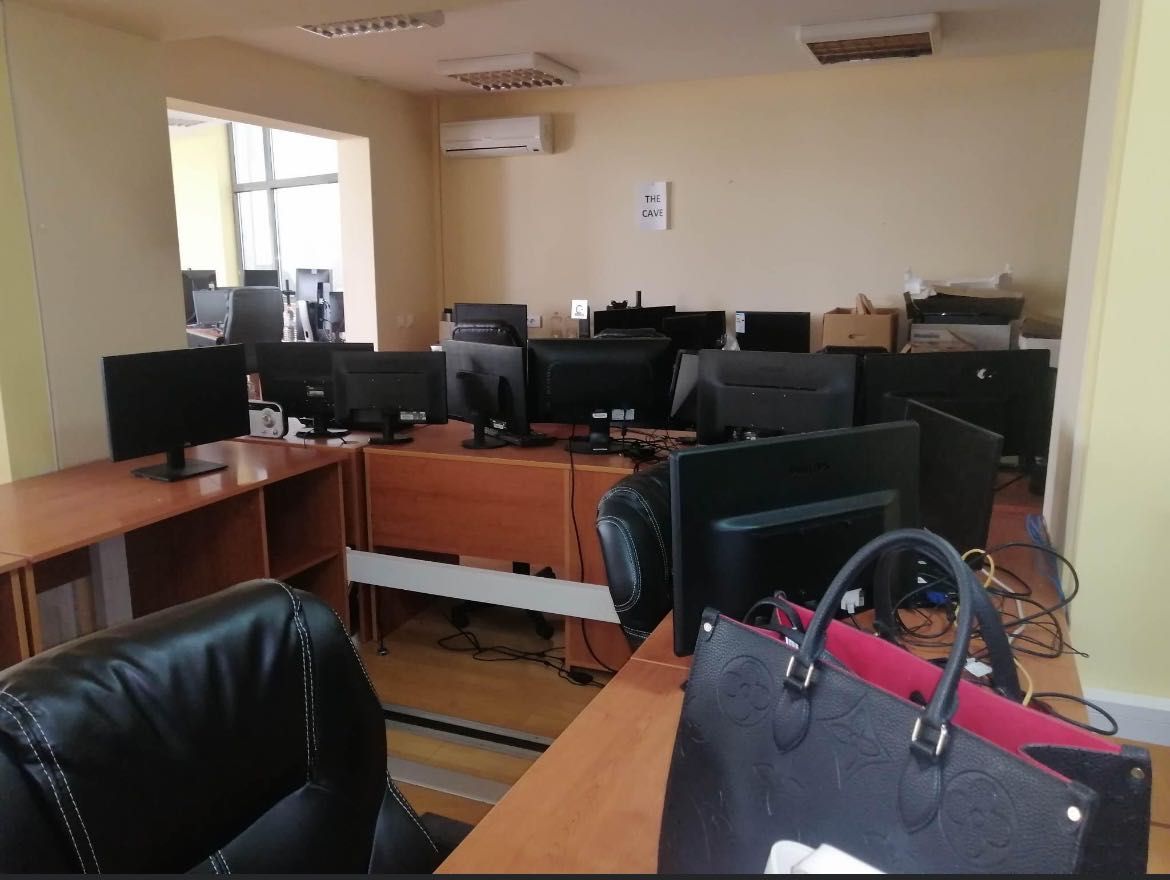Офис под наем идеален център Варна