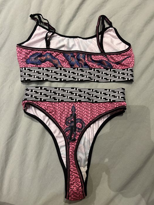 Бански Limited lingerie