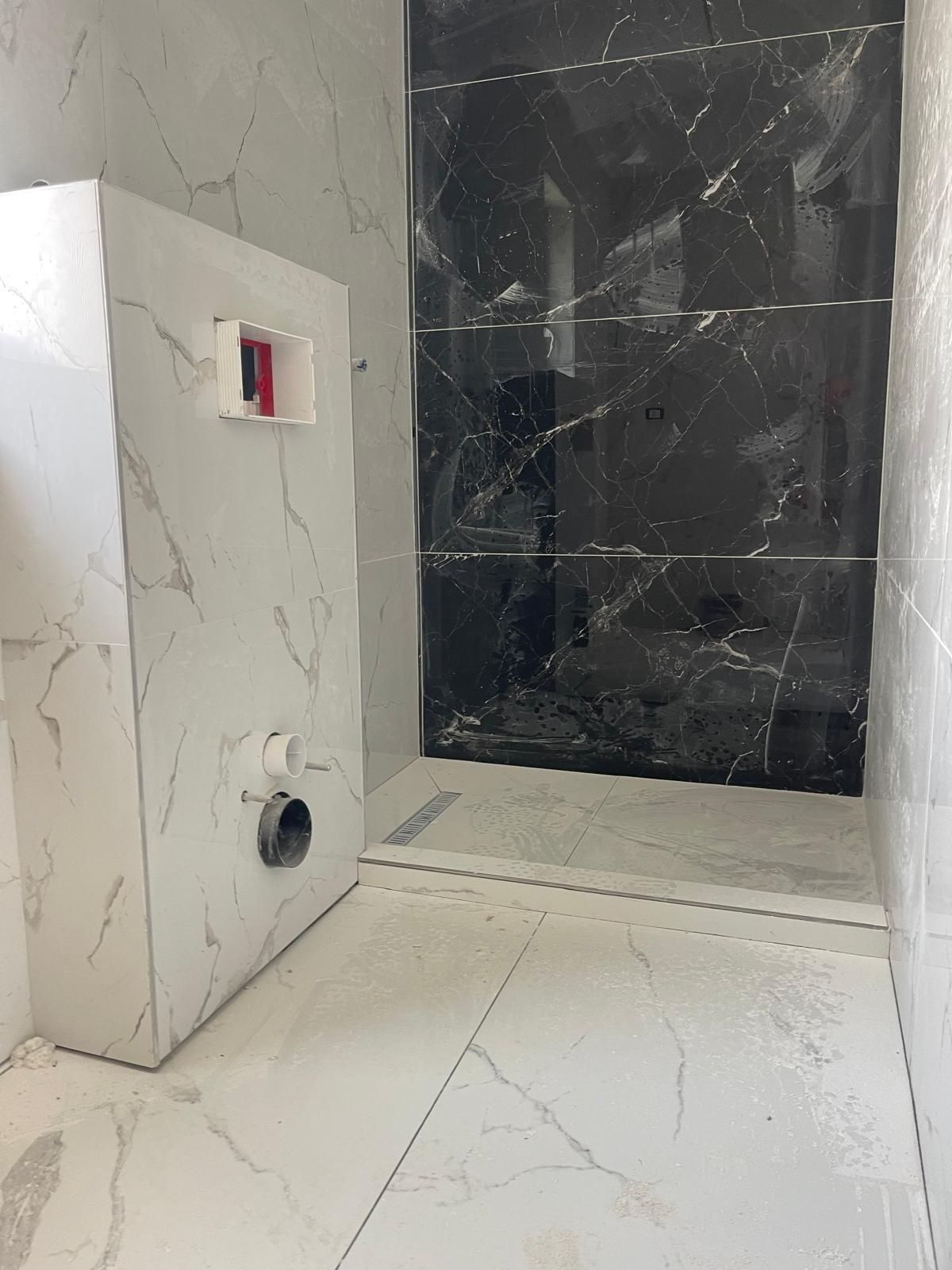 Vand duplex casa mosnita noua toate utilitatile langa asfalt