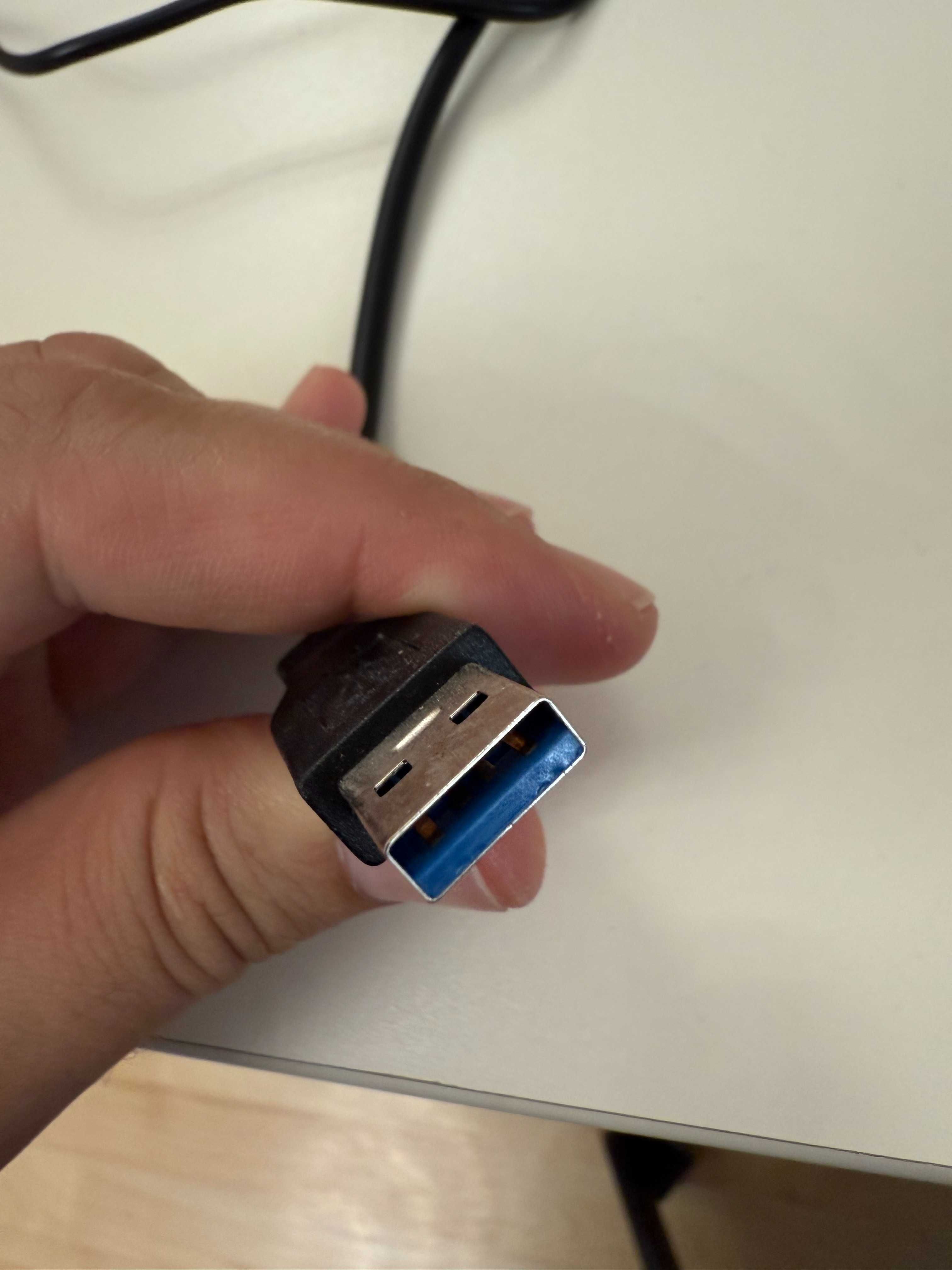 USB 3.0 към SATA 3 адаптер за хард диск + собствено захранване