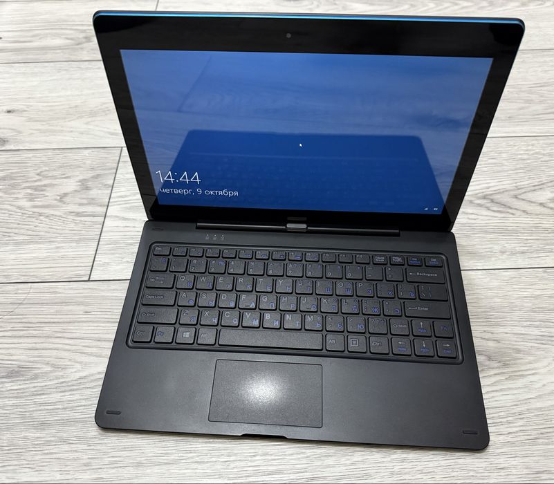 Ноутбук-трансформер Nextbook 11